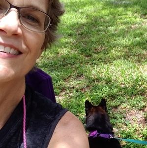 Meet your Posher, April